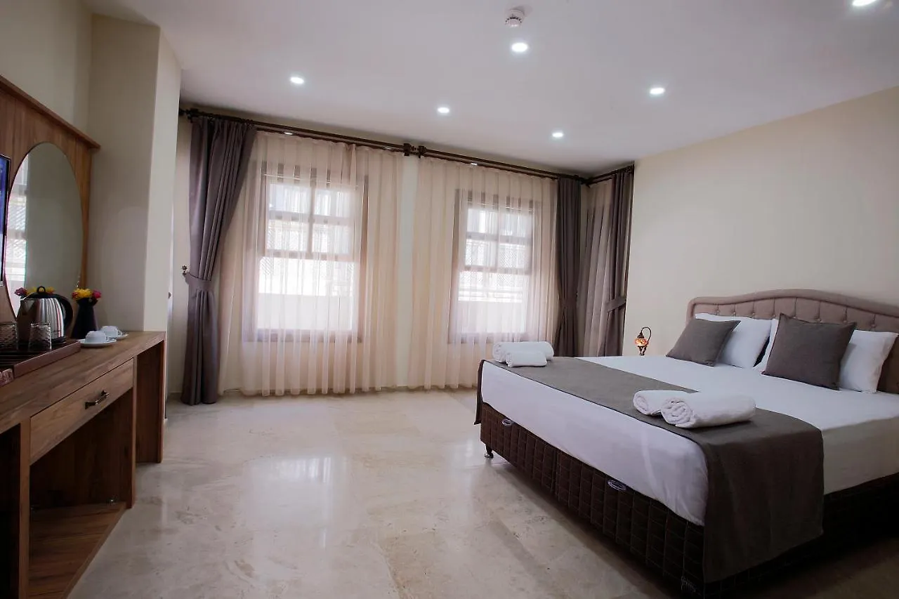 Castle Inn Boutique Hotel Antalya Homestay